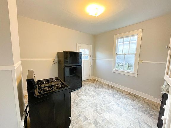 2nd image of 1668 Agriculture St #1668