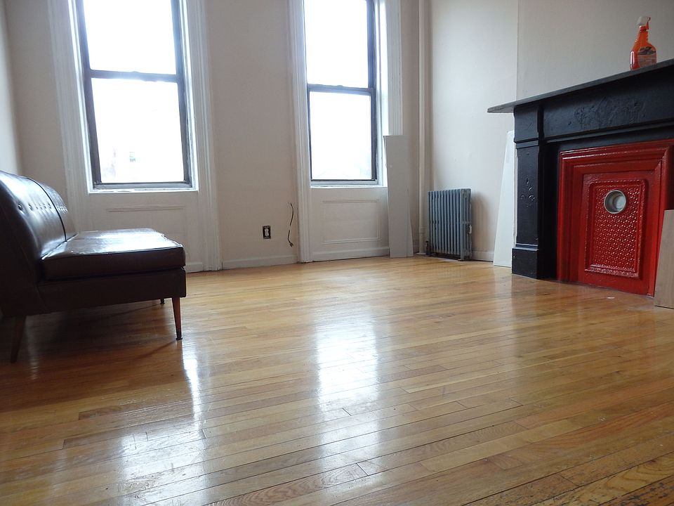 1st image of 693 10th Ave APT 2FS
