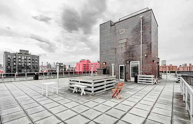 Rented by Metropolitan Property Group | media 9