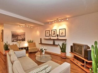 566 Centre St APT 2, Boston, MA 02130
