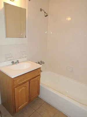 Rented by Bohemia Realty Group | media 22