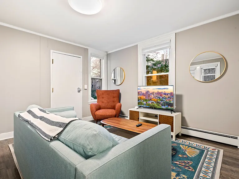 31 W Pleasant Ave #6 — Photo 3