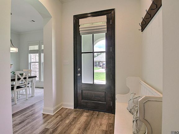 5th image of 10445 Highland Lakes Dr