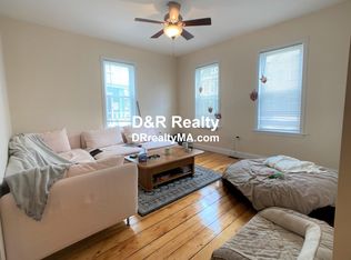 17 Radcliffe Rd #1, Somerville, MA 02145
