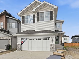19004 20th Ave NW, Edmonton, AB T6M 0X7