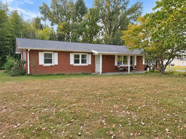 450 College Rd, Eldorado, IL 62930