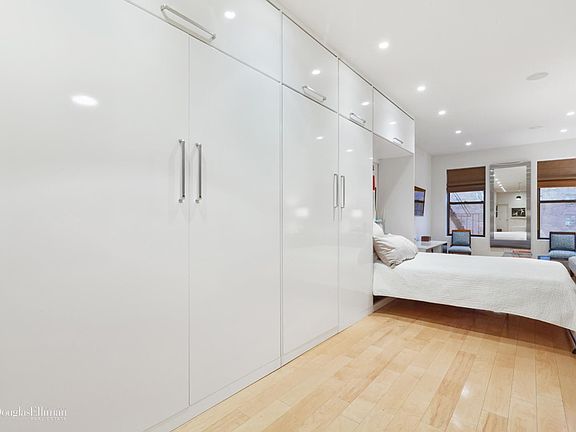 5th image of 112 E 98th St APT 4E