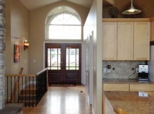 367 Summit Ridge Dr, The Dalles, OR 97058