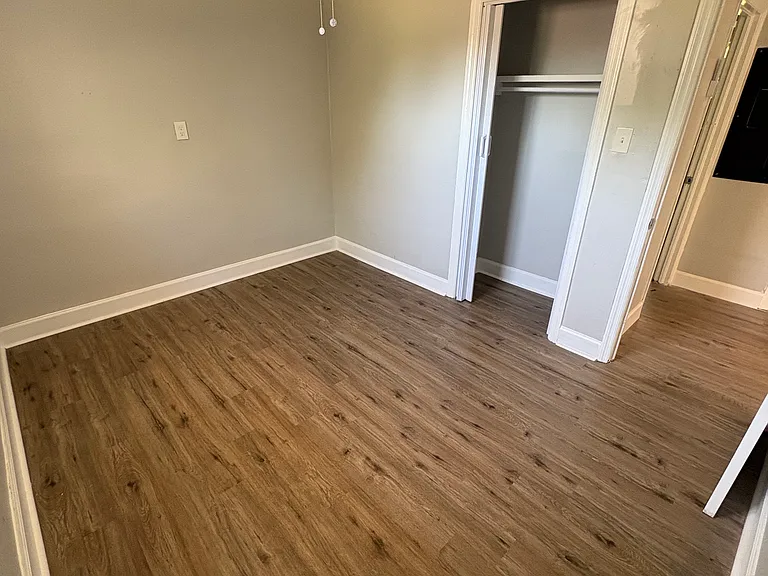 815 Eastside Dr #A — Photo 8