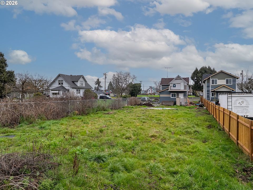 1st image of Marion Ct