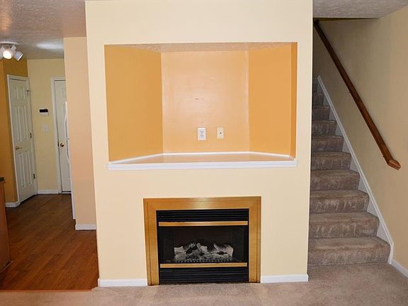 3rd image of 4950 Potomac Square Way Unit 5