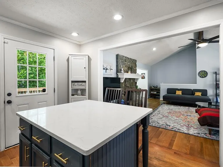 2795 Bentwood Dr — Photo 13