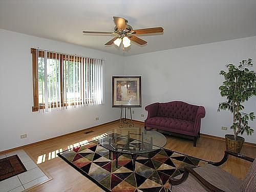 2nd image of 17220 Lathrop Ave