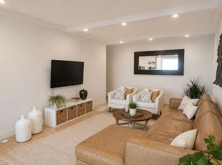 3 Massey Sq #2605, Toronto, ON M4C5L5