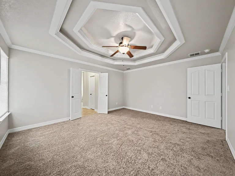6404 Siltstone Loop — Photo 10