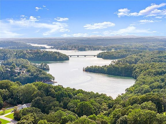 3rd image of 2407 Thompson Mill Rd