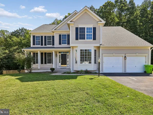 17086 Anns Brook Ct, Woodbridge, VA 22191