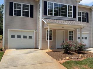 118 Pointe Cir, Dahlonega, GA 30533