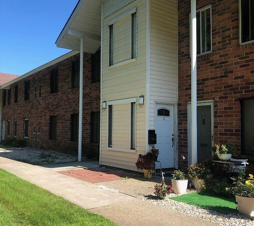 1st image of 2 Laramie Ct #2