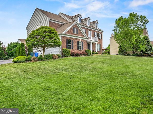 540 Morgan Dr, Mickleton, NJ 08056