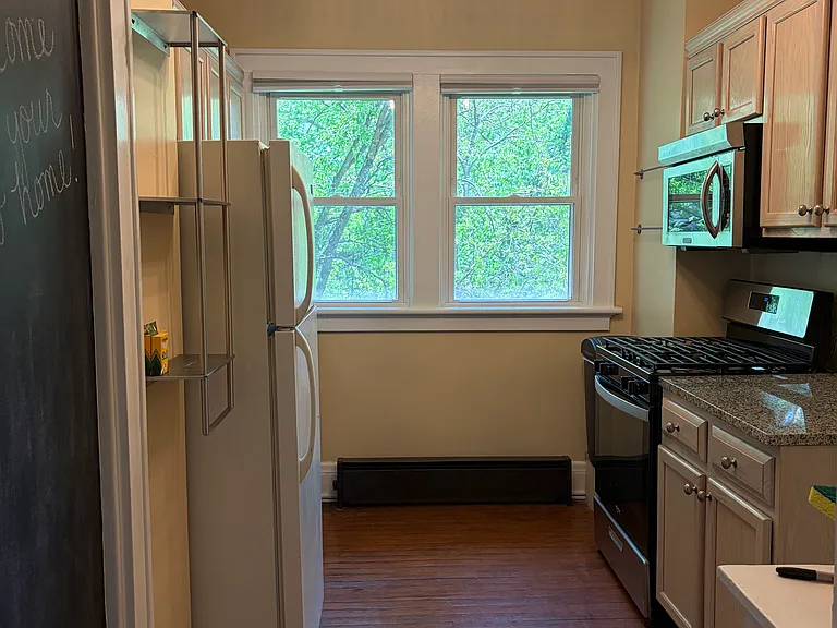 14 Indiana Ave #A — Photo 17