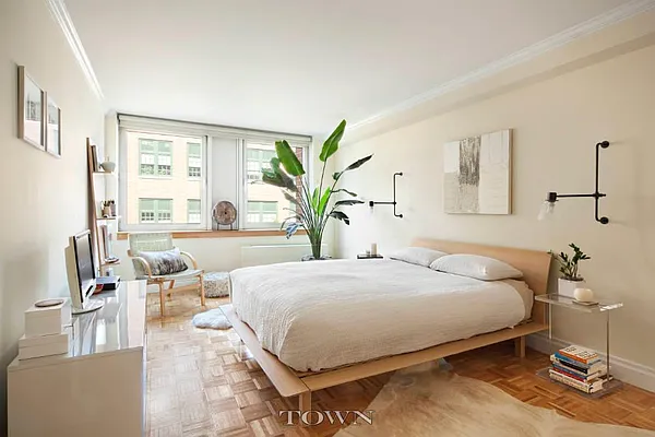 Sold by Town Residential | media 2