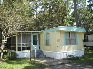 9 Islander Ct, Murrells Inlet, SC 29576