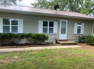 9194 State Route 154, Tamaroa, IL 62888