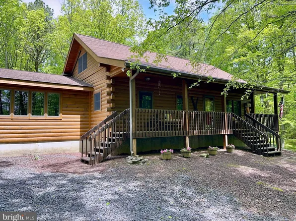 185 Oak Inlet Dr, Lehighton, PA 18235