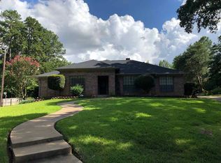 12 Amy Scott Ct, Longview, TX 75605