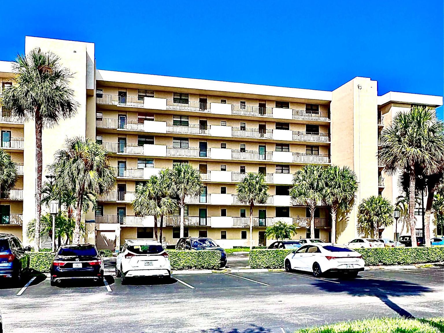 2430 Deer Creek Country Club Blvd 2401, Deerfield Beach, FL 33442