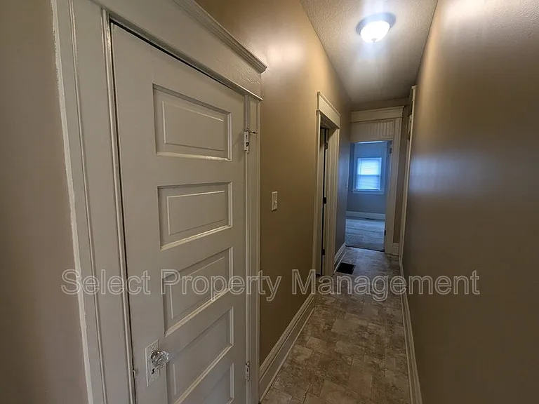 347 W Williams St — Photo 14