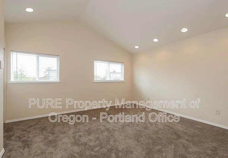 6038 S Hood Ave — Photo 14