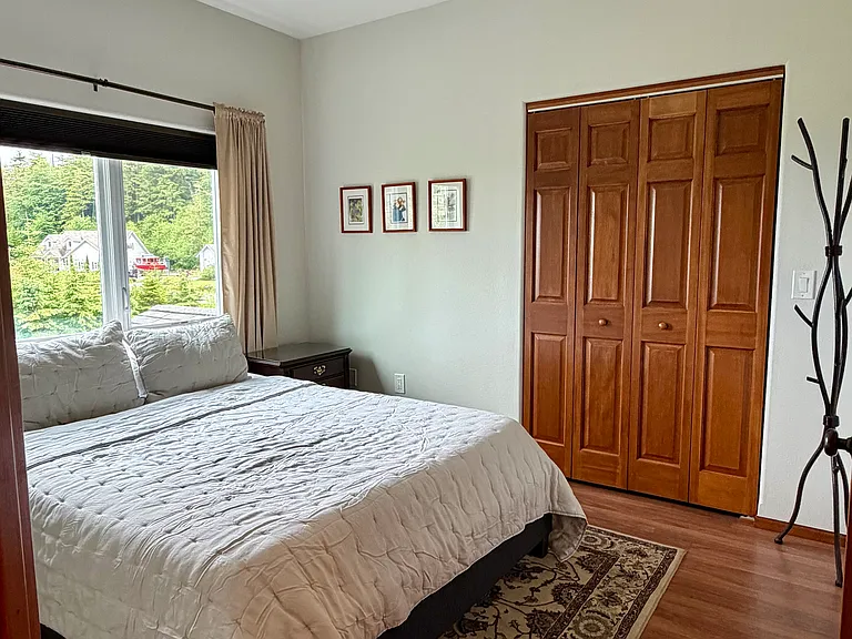 17019 Island View Dr — Photo 22