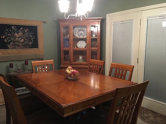 3rd image of 118 Lawson Dr