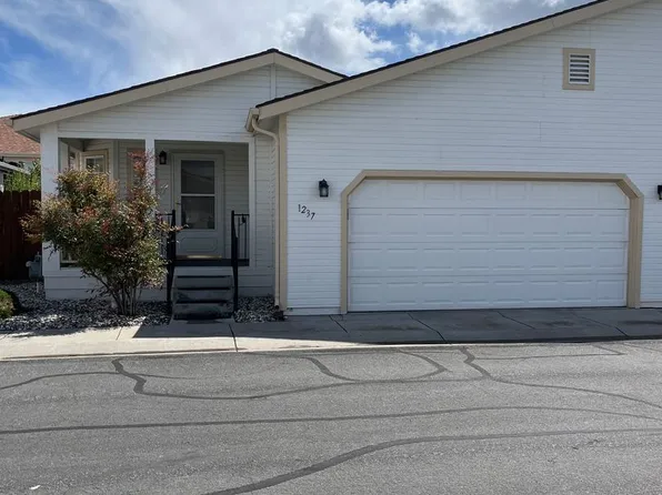1237 Gambrel Dr, Carson City, NV 89701
