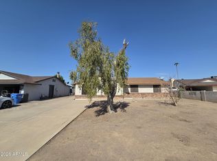 1910 N 42ND Drive, Phoenix, AZ 85009