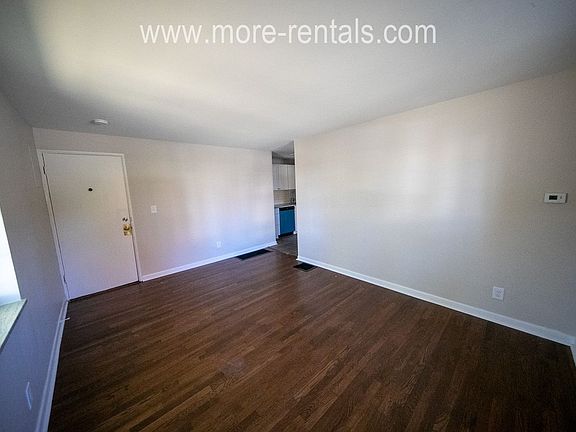 3rd image of 201-217 S 17th St #205