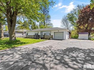 4826 N 24th St, Quincy, IL 62305