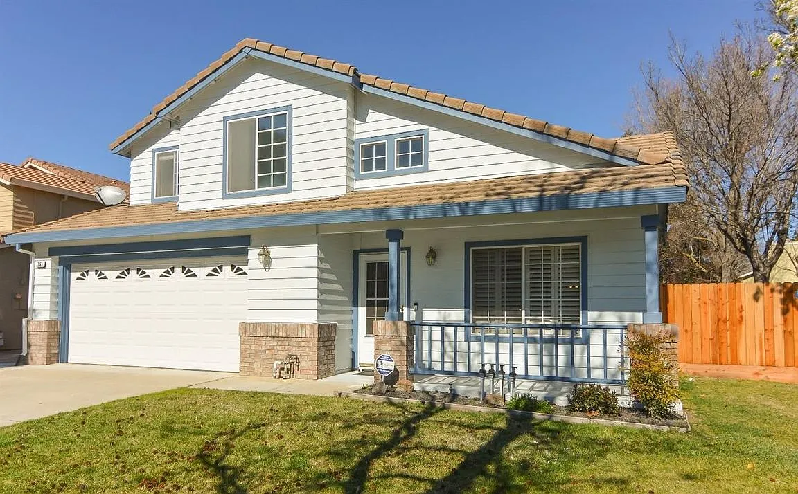 1265 Bluegrass Ln photo 1