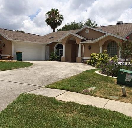 2nd image of 1610 Sand Hollow Ln