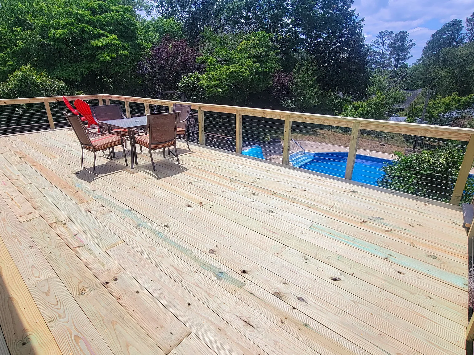 4 bed, 2.5 bath, 2190 sqft, $4,000 — Photo 2