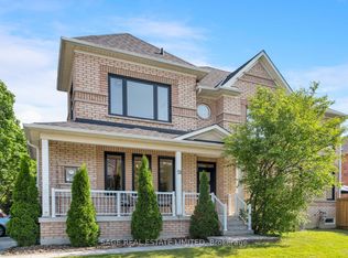 51 Pedersen Dr, Aurora, ON L4G7R2