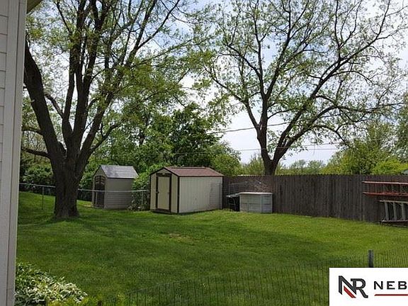 5th image of 5728 N 80th St