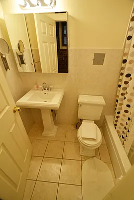 Rented by Smart City Real Estate LLC | media 26