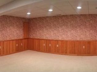405 Nottingham Forest Dr, Eighty Four, PA