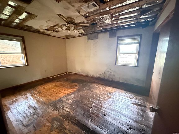 3rd image of 507 7th St