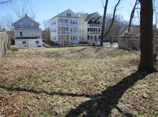 126 Ruggles St, Providence, RI 02908