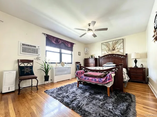 69-12 138th Street #B, Flushing, NY 11367