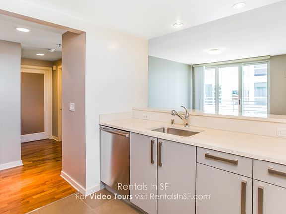 5th image of 555 4th St Unit 802